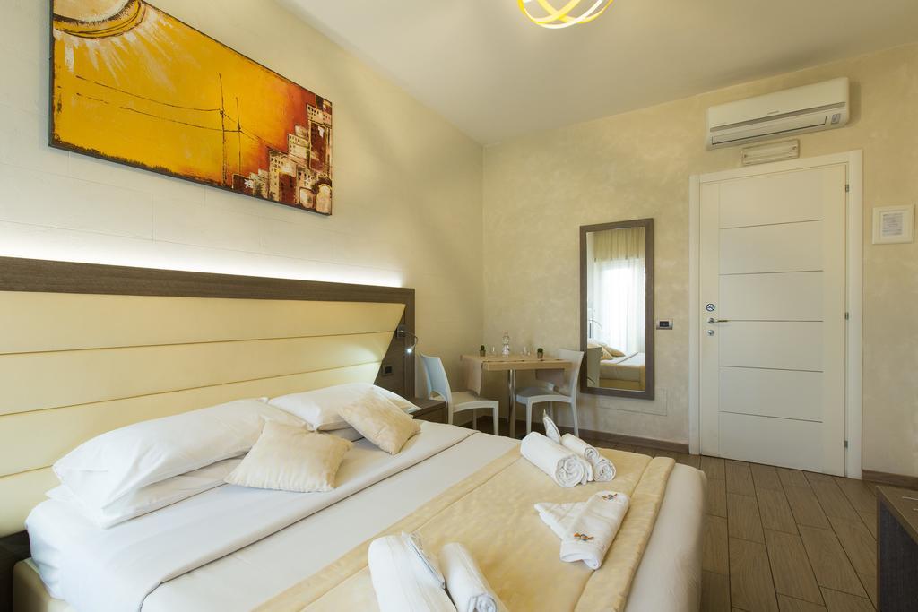 Relais Tiburtina Bed & Breakfast Rome Exterior photo